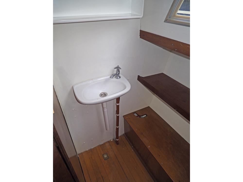 Salon, H&eacute;bergements